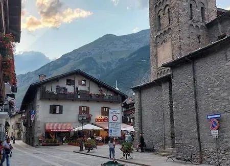 La Maison Des Artistes - Mont Blanc *